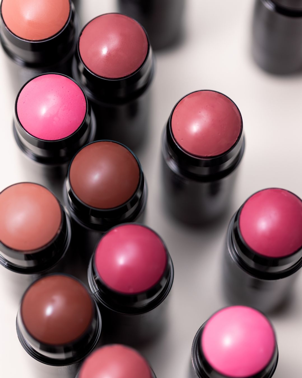 The Weekend Read * Fresh Faced Makeup Tips for Spring/Summer 2026 