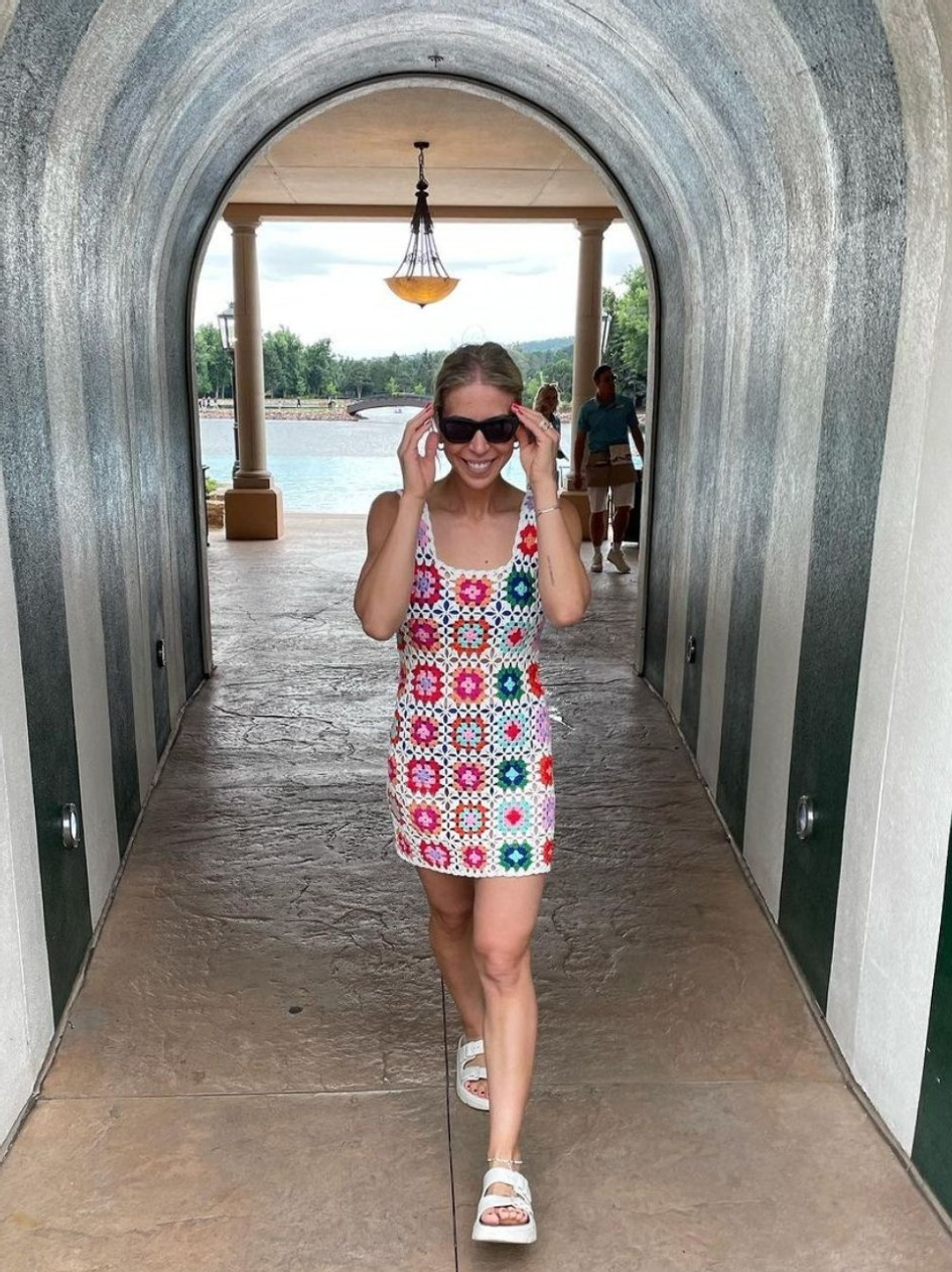 The Weekend Read * Beachwear, But Better: ﻿How To Stay Stylish In The Heat