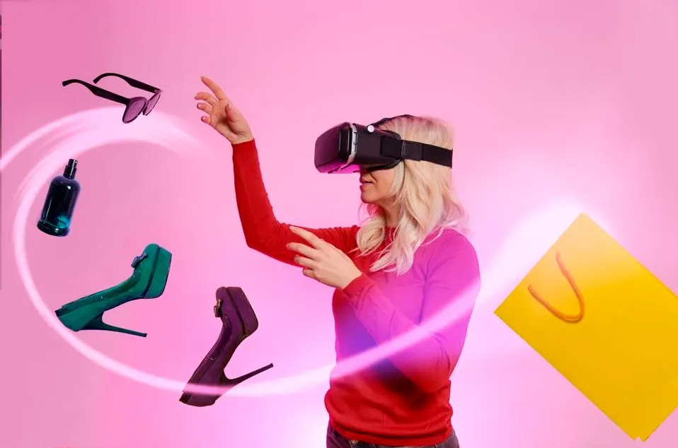The Weekend Read✨The Psychology of Modern Shopping: From High Street to Hashtags